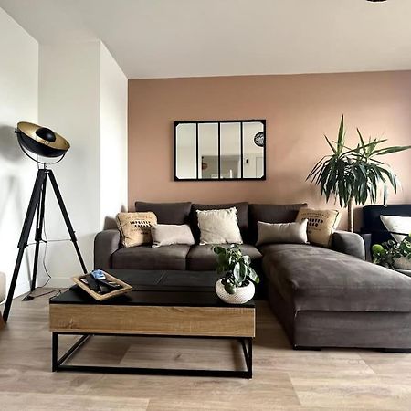 Le Nid De Dammarie-Les-Lys Apartment ภายนอก รูปภาพ