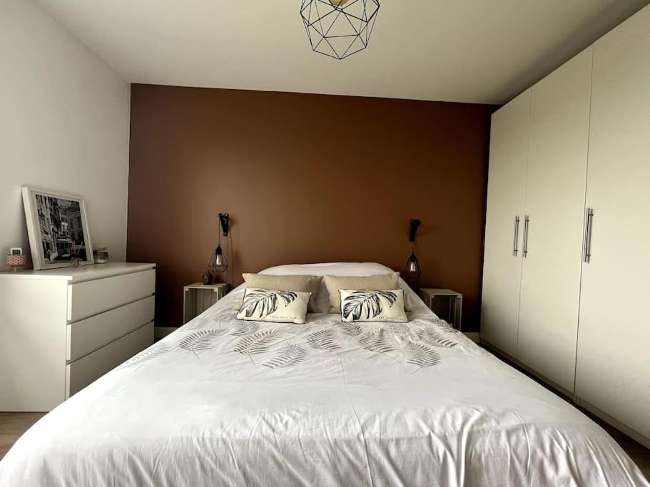 Le Nid De Dammarie-Les-Lys Apartment ภายนอก รูปภาพ